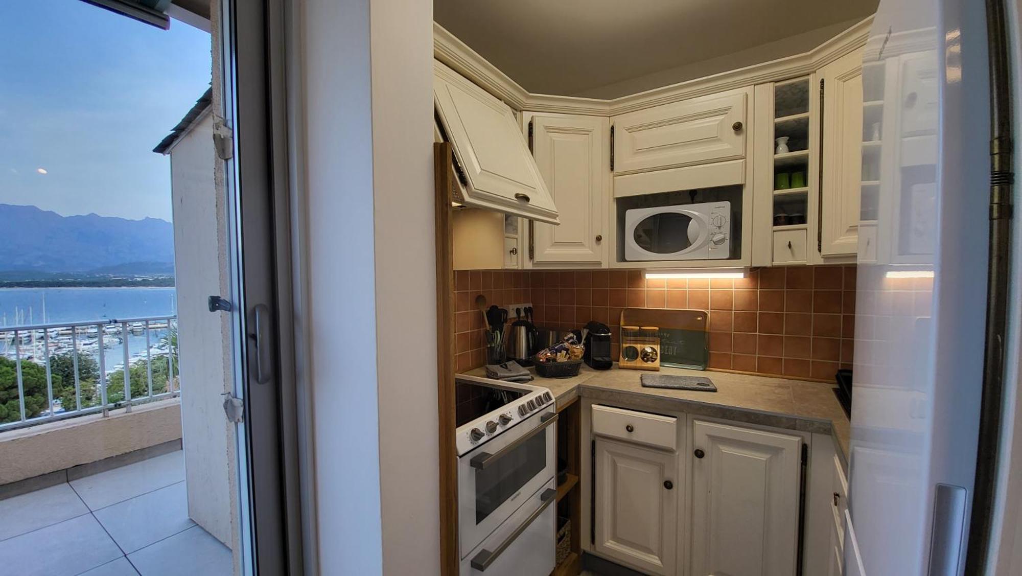 Appartement Sur La Baie, En Centre Ville Calvi  Luaran gambar